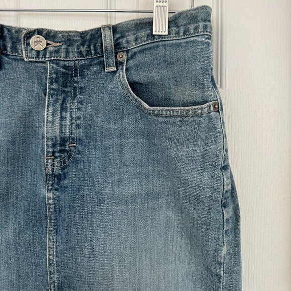 Calvin Klein Vintage Mini Jean Skirt, Blue, Medium Wash with Middle Slit, 2 - Picture 6 of 16